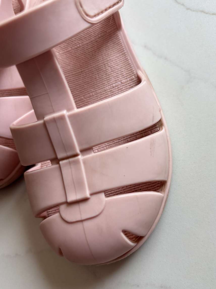 Zara pink sandals , Shoes 7.5 (Toddler:2-4yr)