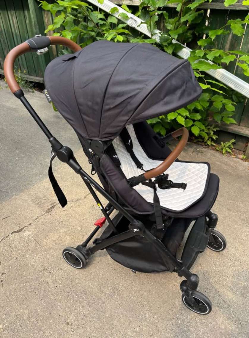Skippy Prams Strada Travel Stroller