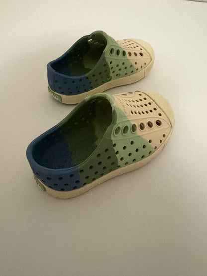 Native Shoes C4 VGUC, Shoes 4 (Baby: 0-12 mth)