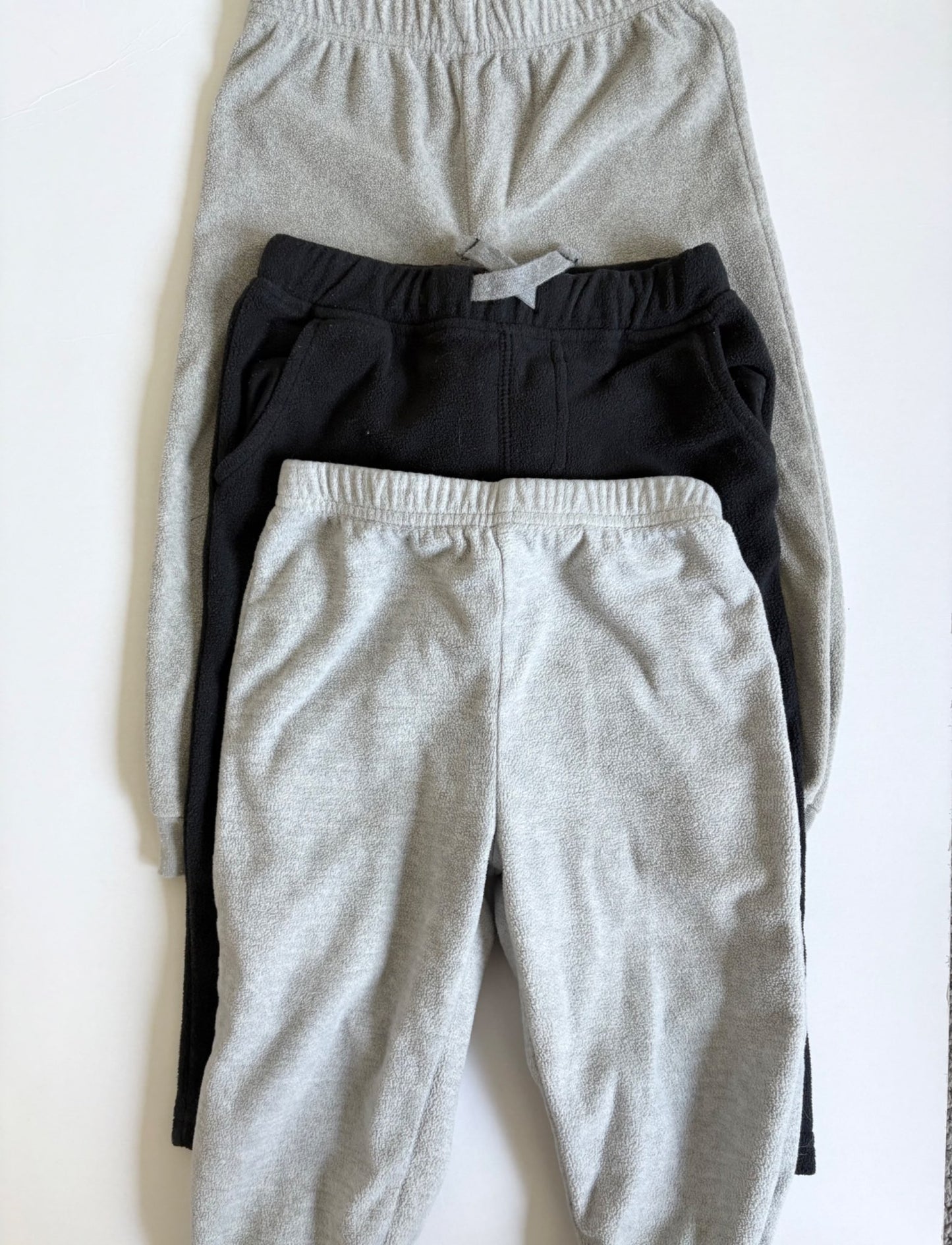 Fleece Sweatpants 18-24 VGUC - set of 3, Kids 24 Month (18-24M)