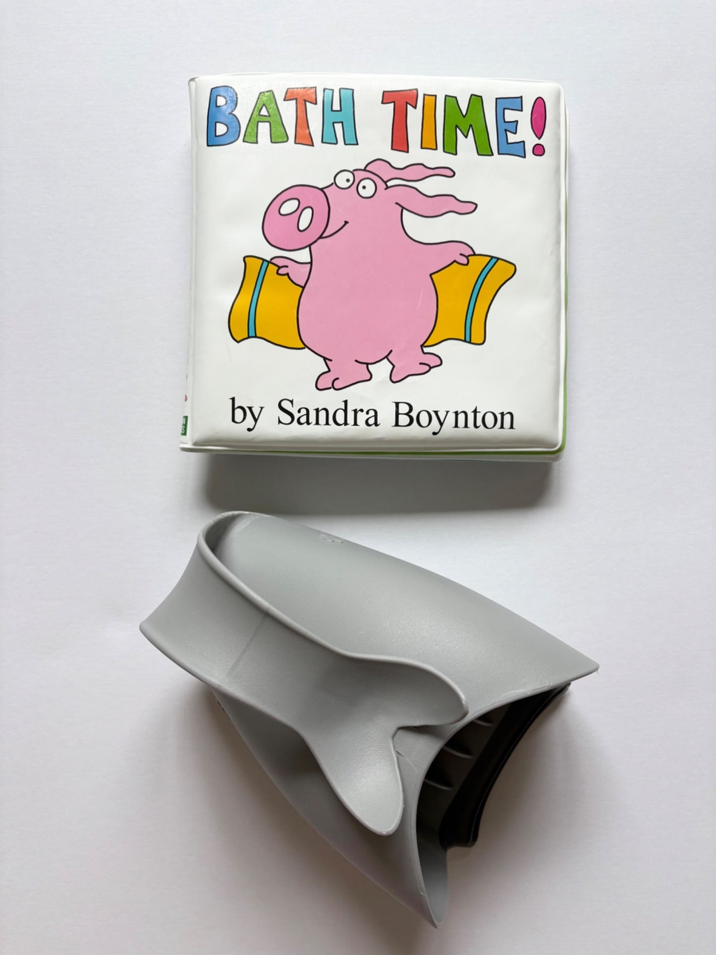 Baby Bath Set- Book and Rinse Cup (VGUC)