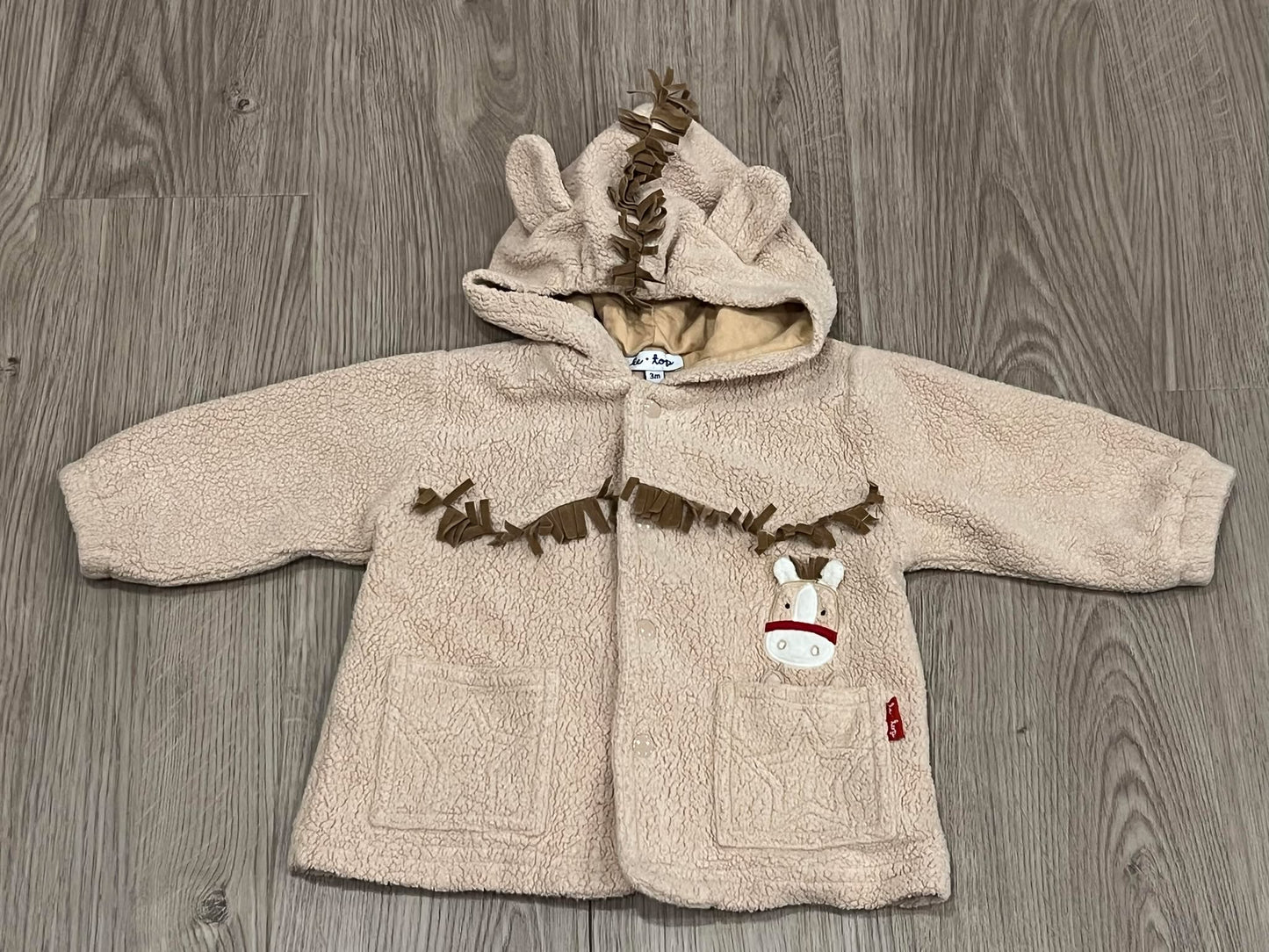 VGU, Boys (or Gender Neutral) Horse Western theme fuzzy Sweater Jacket from le top, size 3 mos, Kids 3 Month (0-3M)
