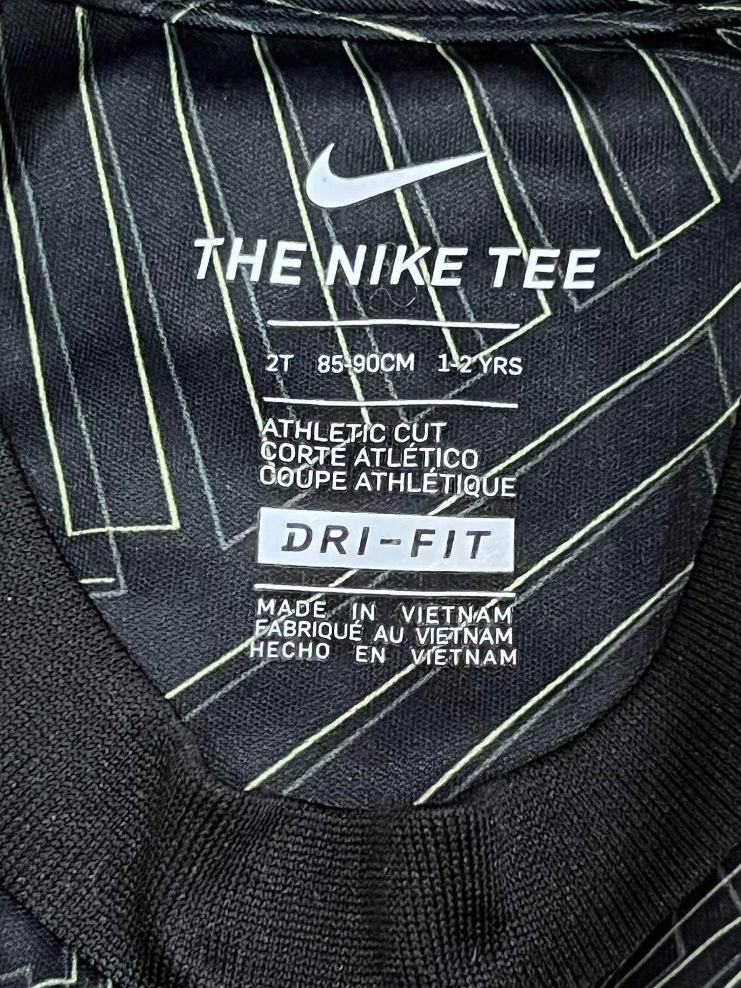 EUC, Boys, Nike Dri-Fit T-shirt, Black/Fluorescent yellow colour, size 2T, Kids 2T