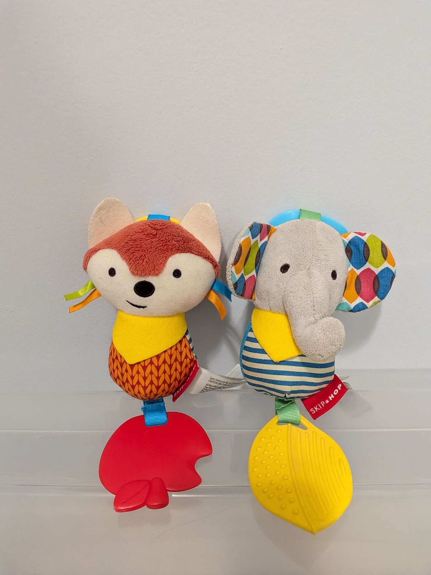 Skip Hop Bandana Buddies Fox & Elephant Stroller Toy Pair