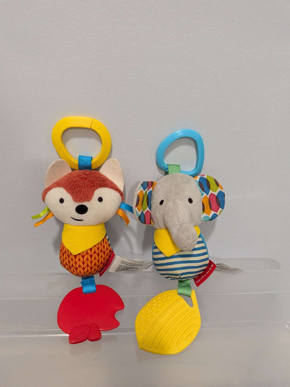 Skip Hop Bandana Buddies Fox & Elephant Stroller Toy Pair