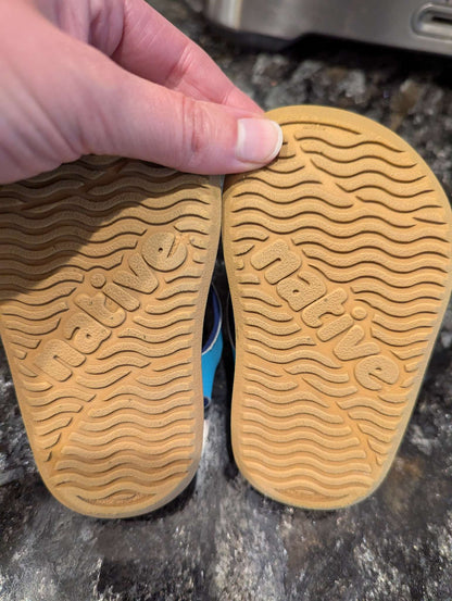 Light Blue Native Sandals Toddler Size 5, Shoes 5 (Walkers:12-24 mth)