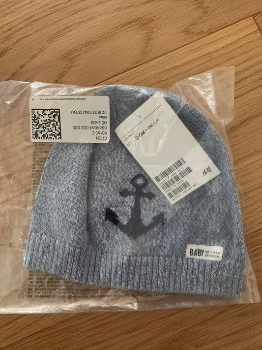 New H&M Beanie Toque 2-6M