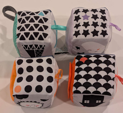 Clementoni Baby Black & White Soft Activity Cubes