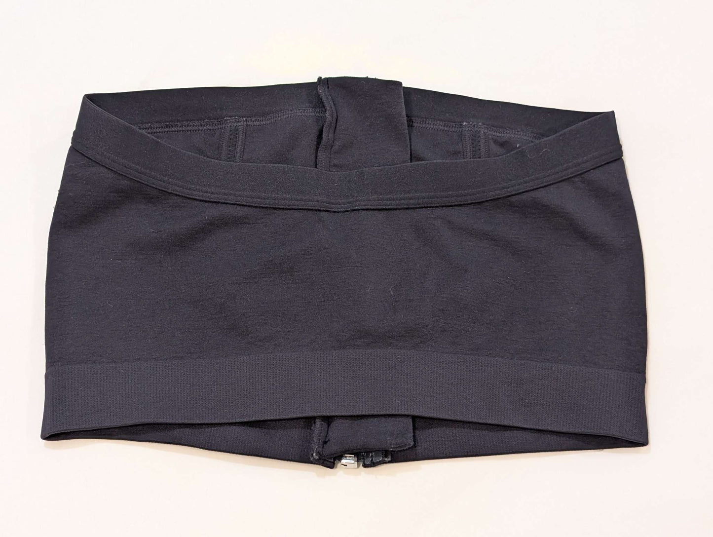 Black Medela Hands Free Pumping Bra, Maternity M (8-10)