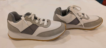 Size 1, Cat & Jack, White & Grey Lace up Shoes , Shoes 1 (Kids:4-8yr)