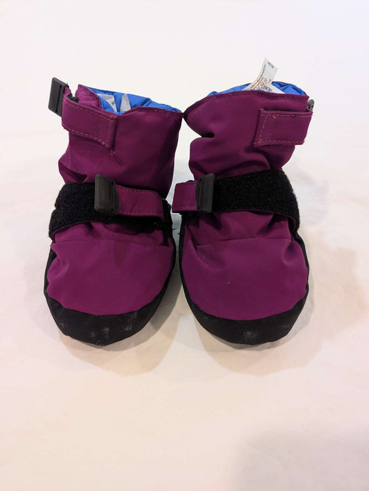 Burgandy MEC Toaster Booties, Small, MSRP: $40, Shoes 4 (Baby: 0-12 mth)