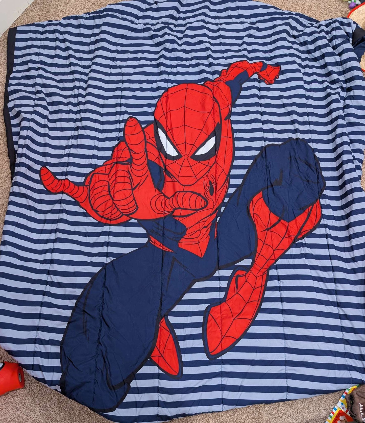 Spiderman Bed Set, Includes Fleece Blanket, Fancy Pillow, Small Side Table and Light, MSRP: $165