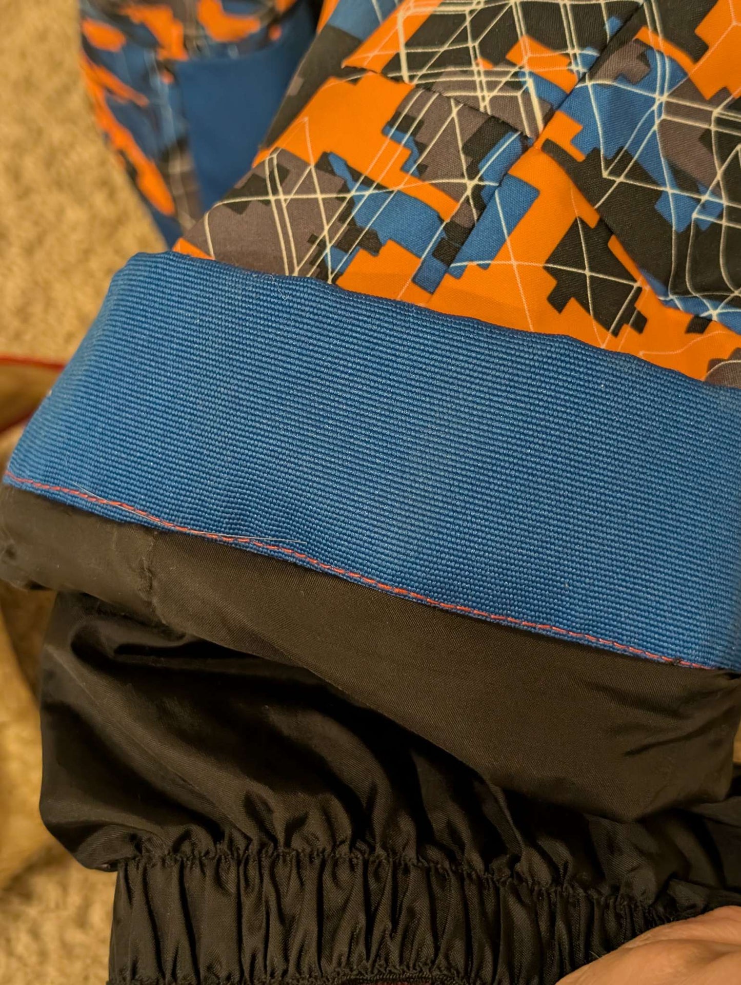 Size 6, Adjustable Snowpants, Spyder, MSRP: $175, Kids 6/6X