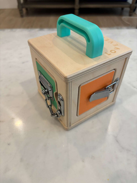 Lovevery Lock Bock
