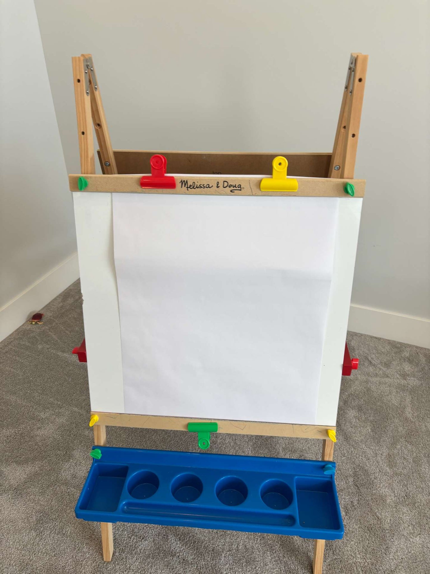 Melissa and Doug Art Easel