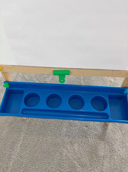 Melissa and Doug Art Easel