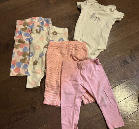 6m pants and onesie bundle , Kids 6 Month (3-6M)