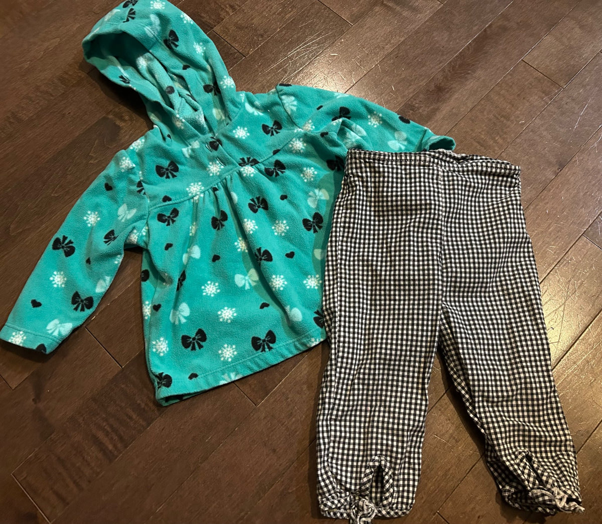 6-9m fall fleece sweater and pants , Kids 9 Month (6-9M)
