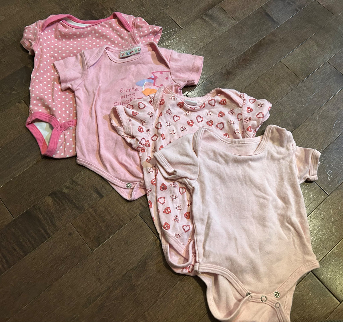 4x girls pink onesie bundle 6m, Kids 6 Month (3-6M)