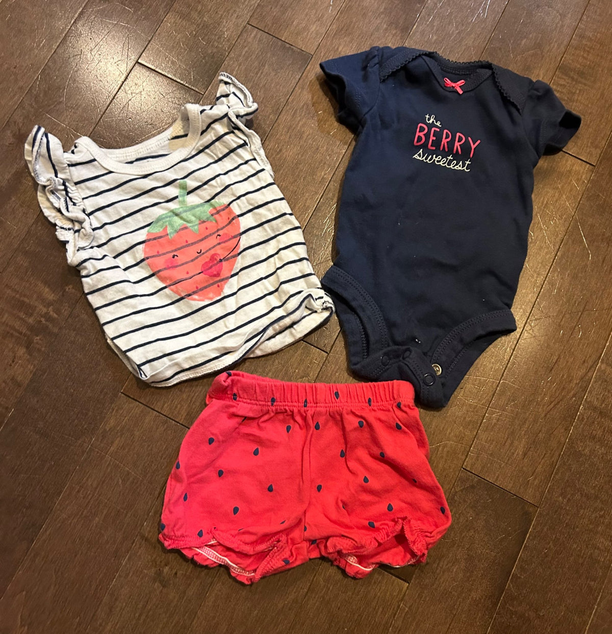 Baby girl newborn bundle - Carters Berry Sweet Outfit, Kids Newborn