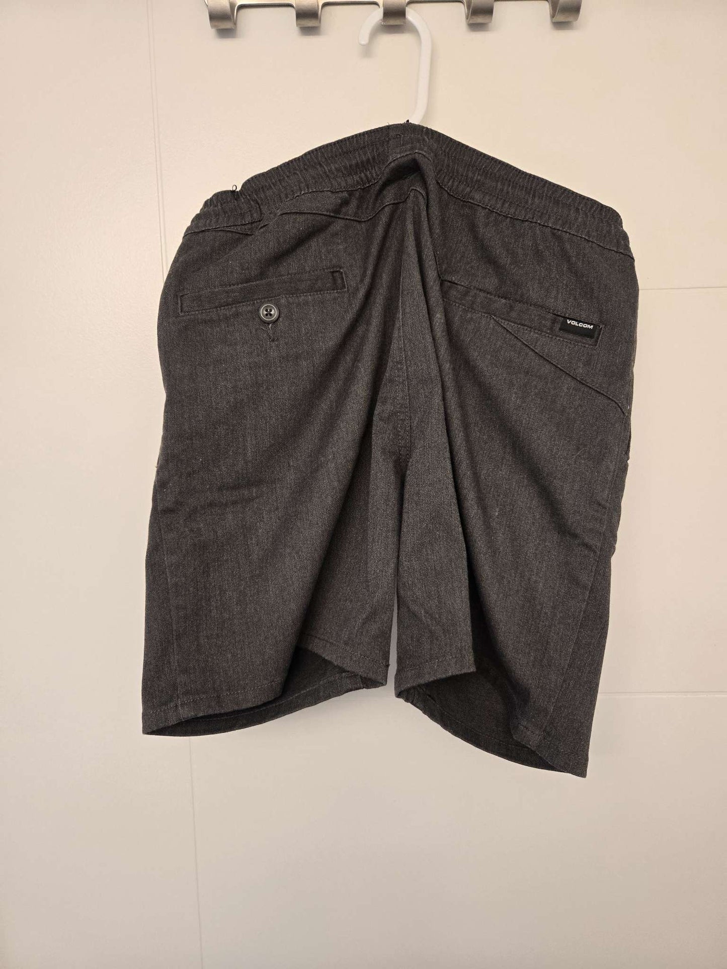 Volcom chino shorts (charcoal), Kids 12
