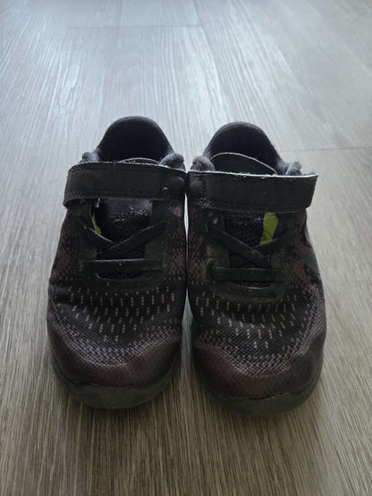 Nike runners, Shoes 8 (Toddler:2-4yr)