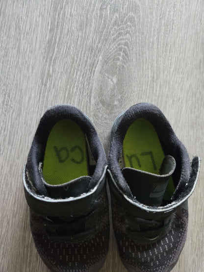 Nike runners, Shoes 8 (Toddler:2-4yr)