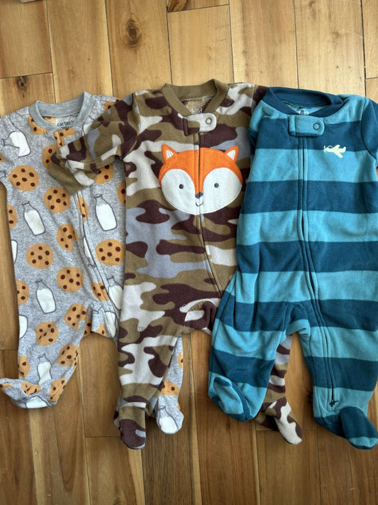 3 pack 0-3M Fleece Sleepers, Kids 3 Month (0-3M)