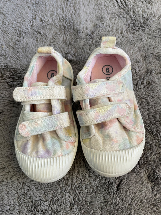 Cat & Jack size 6 toddler girl pastel velcro shoes , Shoes 6 (Walkers:12-24 mth)