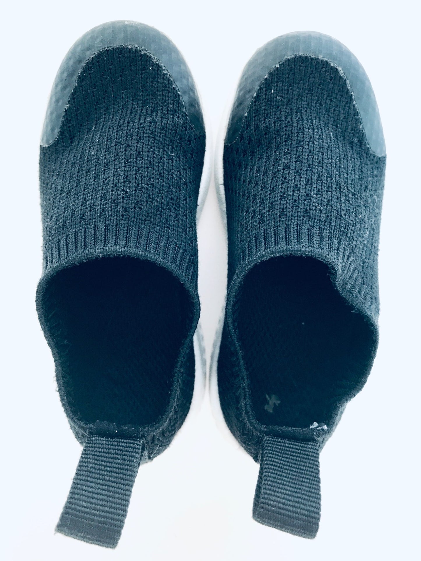 Minimoc / Heyfolks Voyager Shoes, Retails $65, Shoes 6 (Walkers:12-24 mth)