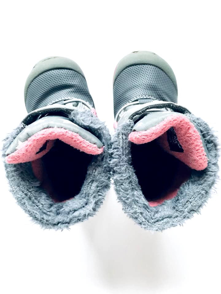 See Kai Run Boots, Retails $95, Shoes 7 (Walkers:12-24 mth)
