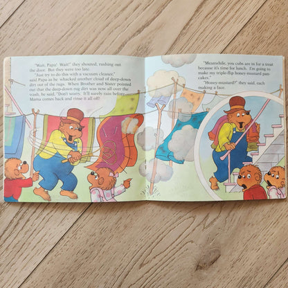 Early readers. Disney Cars  + Berenstain Bears. Level 1 books x4