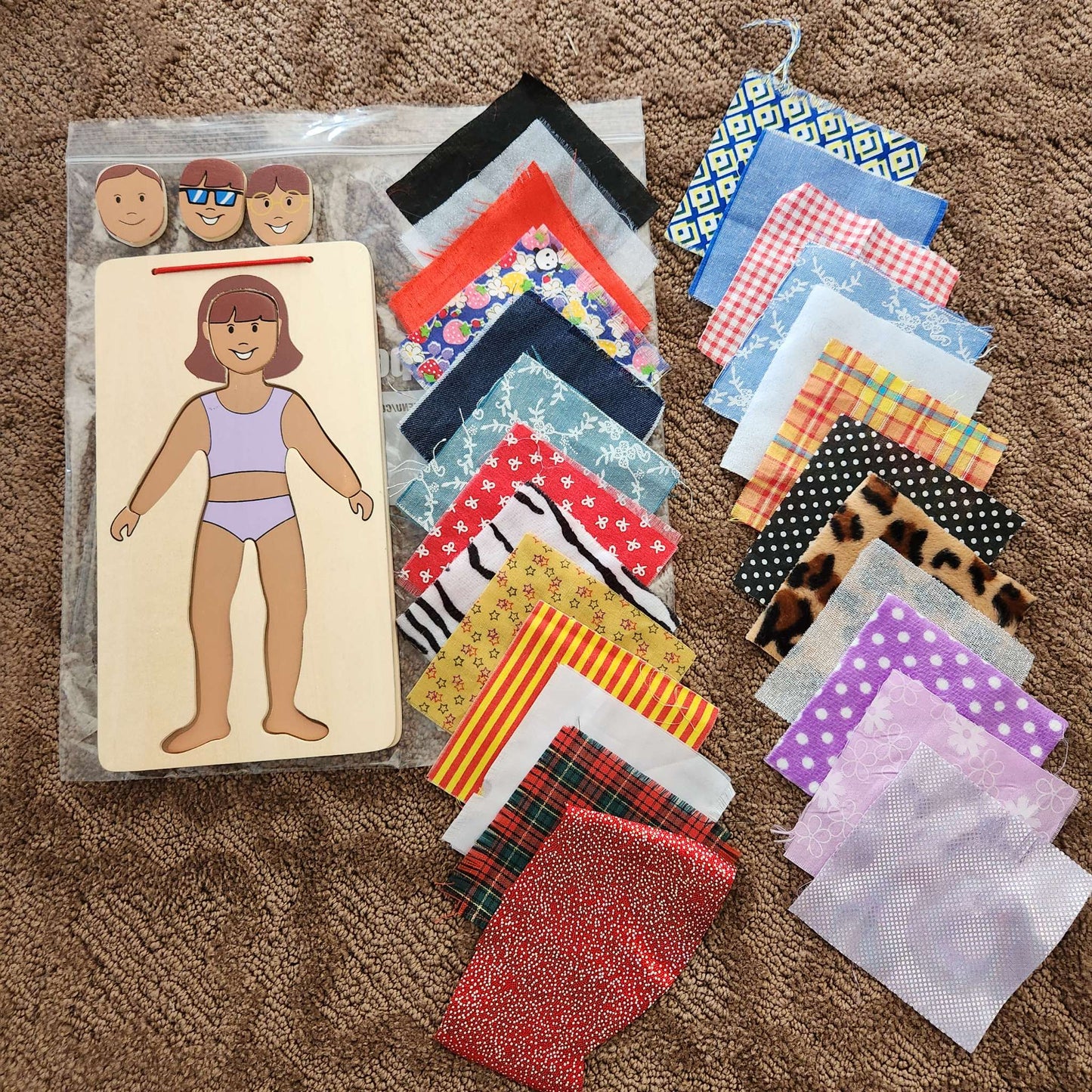 Fabric swatch fashion plate, Discovery Toys