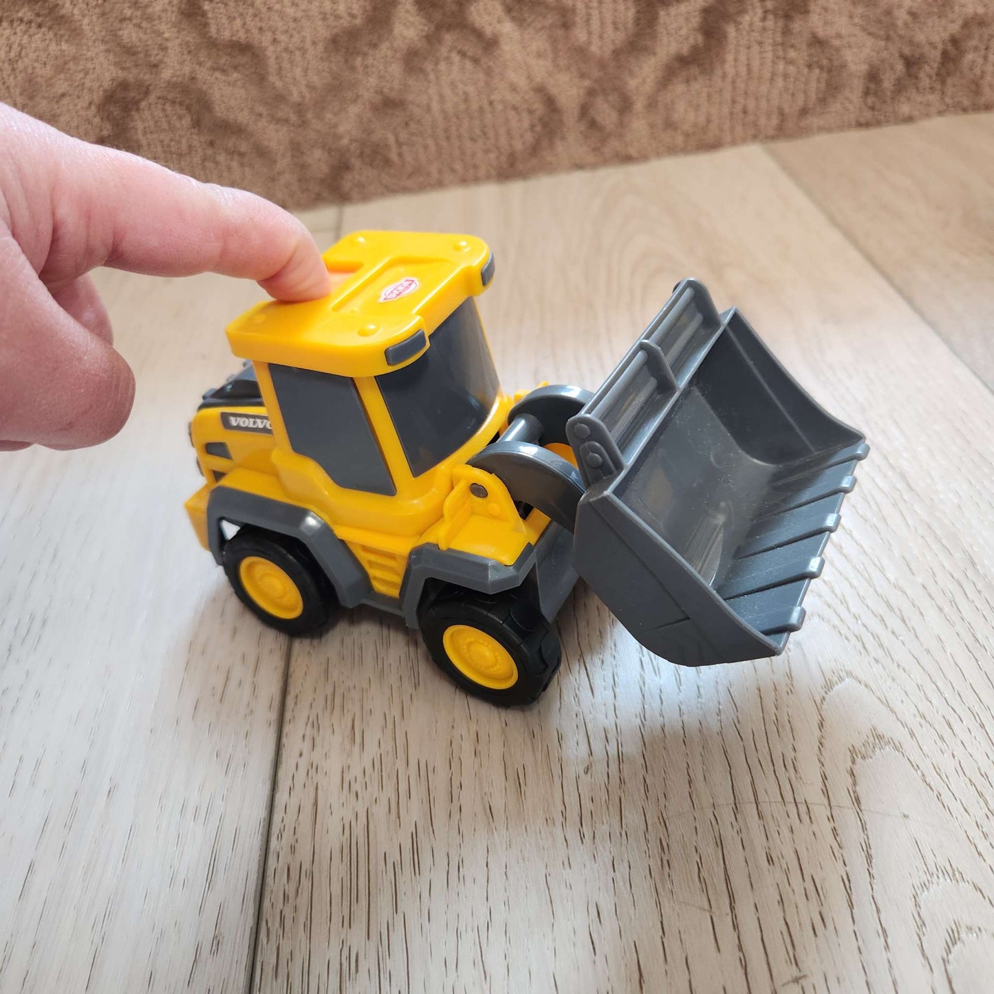 Toy construction trucks