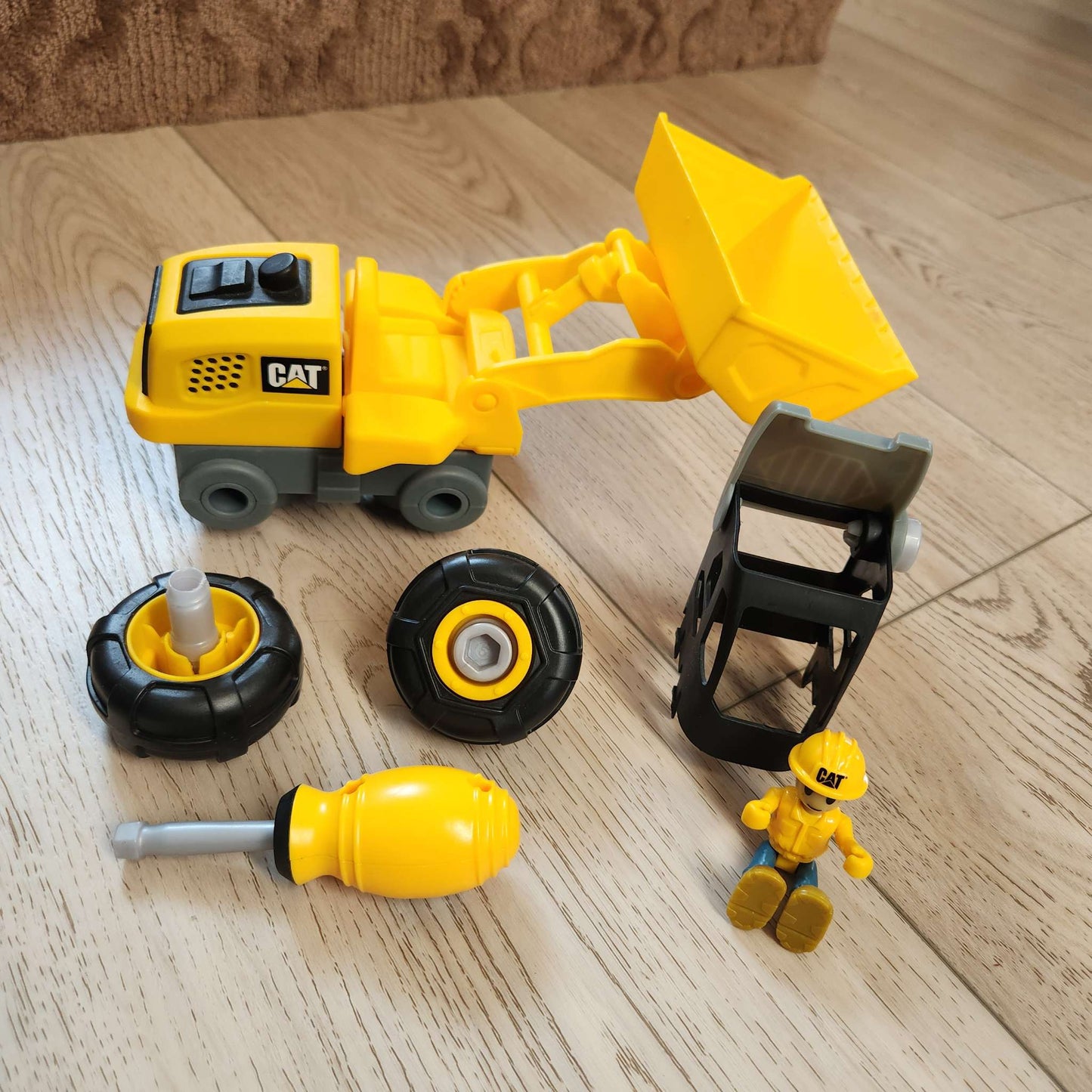 Toy construction trucks