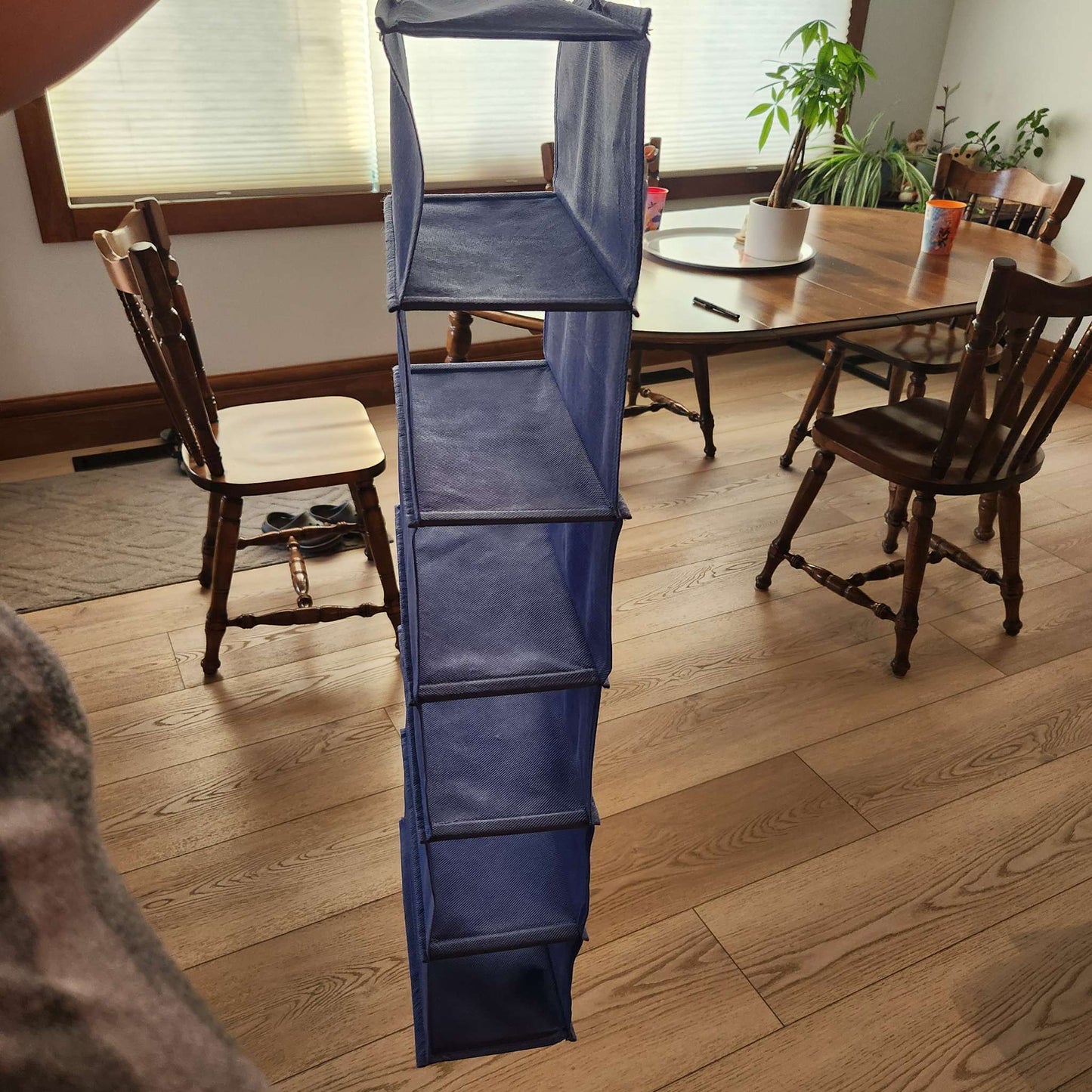Hanging compartment organizer
