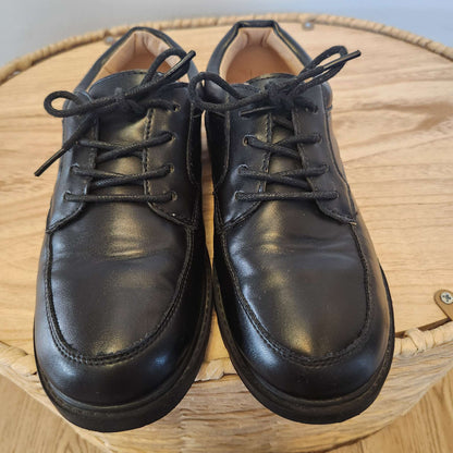 Boys black lace up dress shoes, size 4 big kid, EUC, Shoes 3 (Kids:4-8yr)