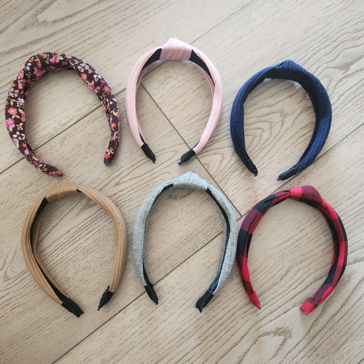 Knotted hair bands