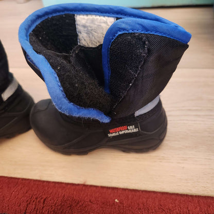 7T winter boots, black & blue , Shoes 7 (Walkers:12-24 mth)