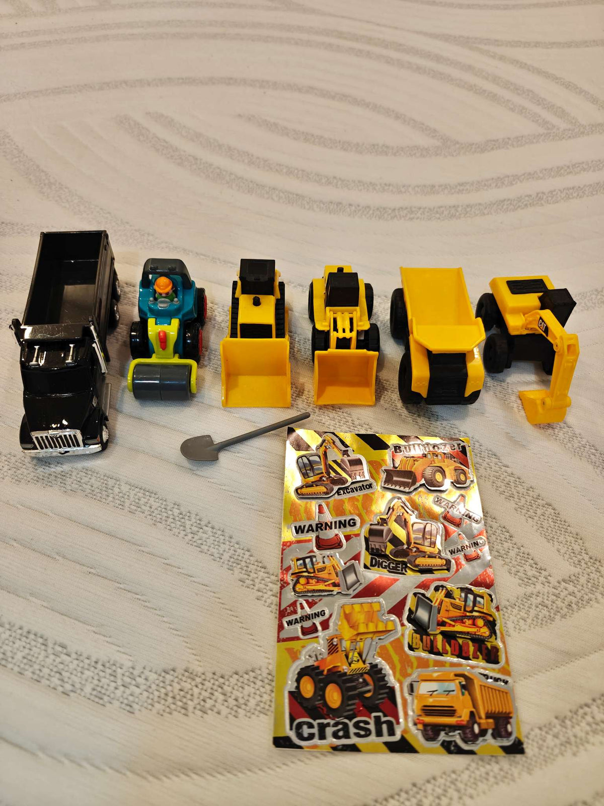 Mini construction vehicles + stickers