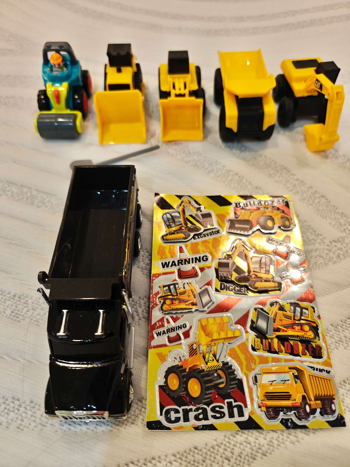 Mini construction vehicles + stickers