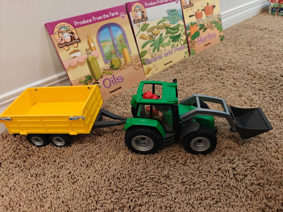 Tractor with wagon toy + 3 books