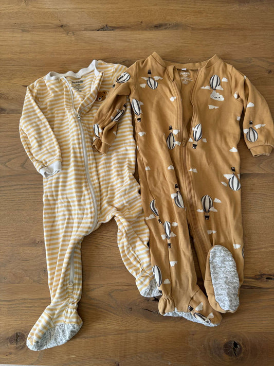 2-Pack Pekkle Footed Pajamas Bundle 12M (MSRP $8.99 each) - Stripes & Balloons, Kids 12 Month (9-12M)