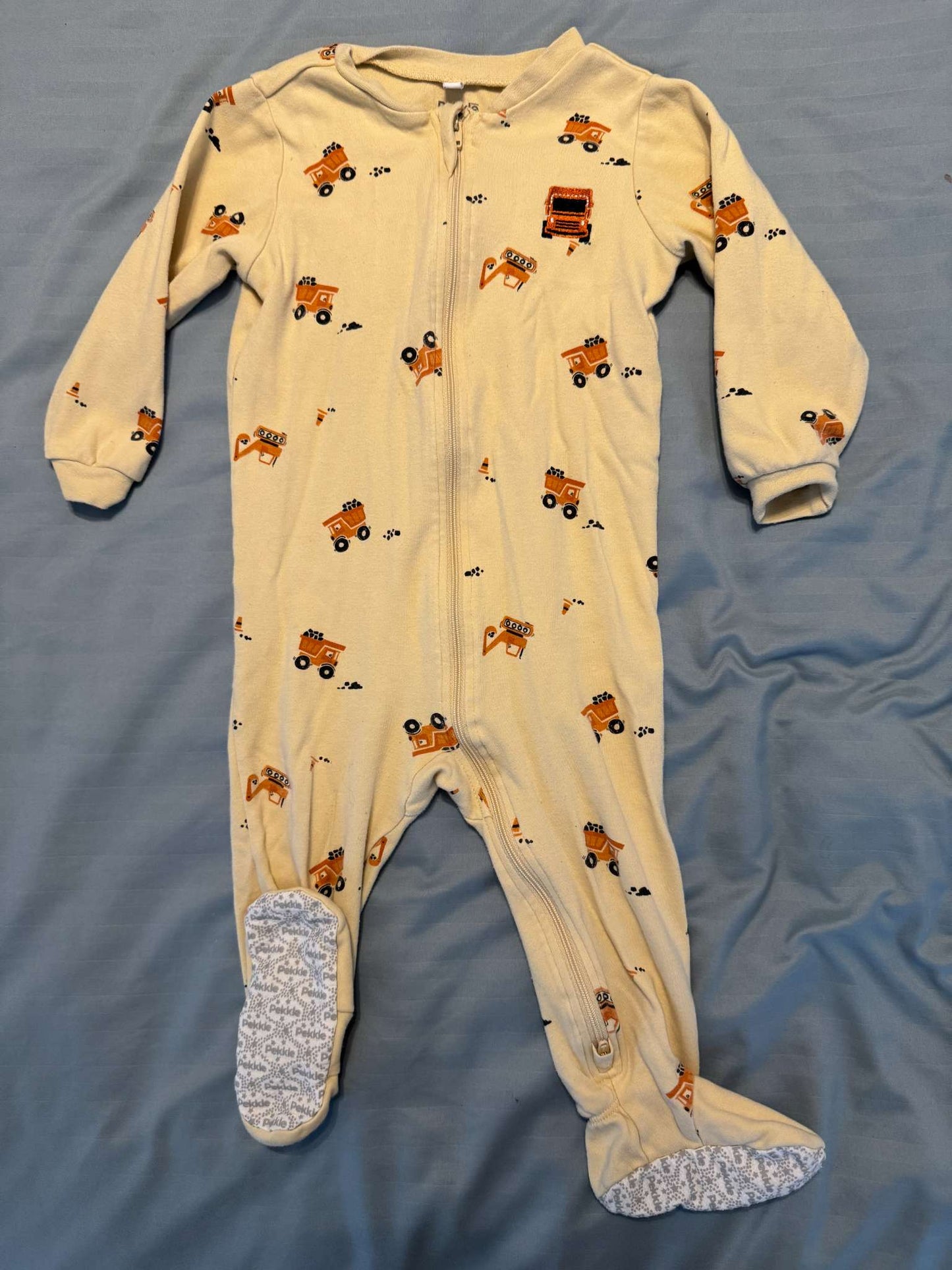 4-Pack Pekkle Footed Pajamas 18M (MSRP $35), Kids 18 Month (12-18M)