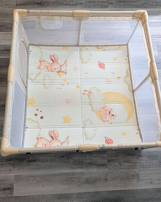 Playpen with foam padded mat 47x47x26"