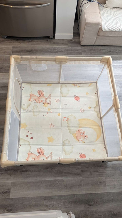 Playpen with foam padded mat 47x47x26"