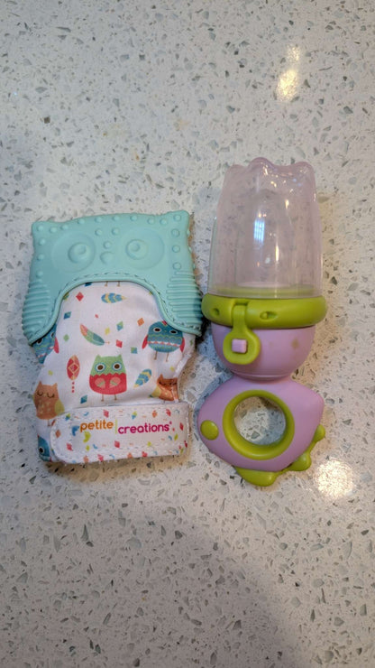 Baby Teething Self Feeder/Teether lot
