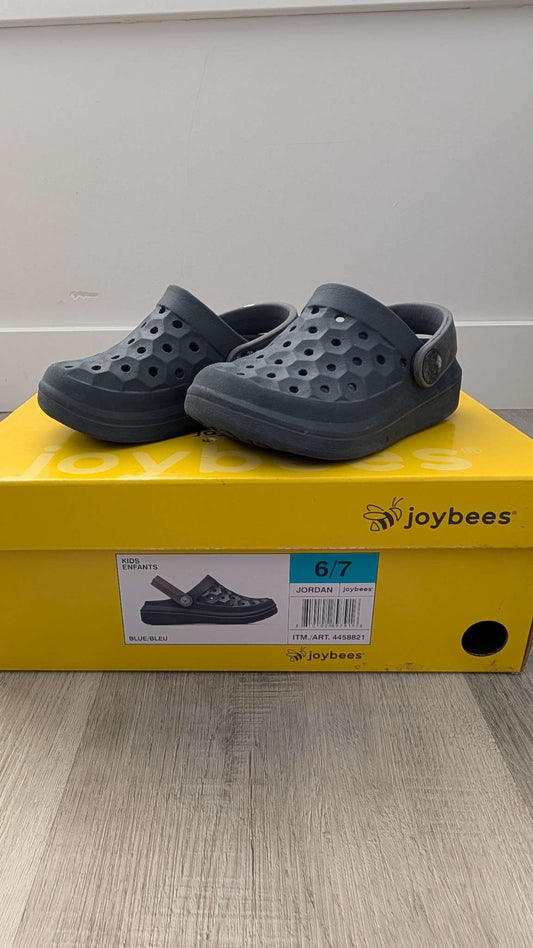 Joybees Navy Blue Sandals 6/7T, Shoes 6.5 (Walkers:12-24 mth)