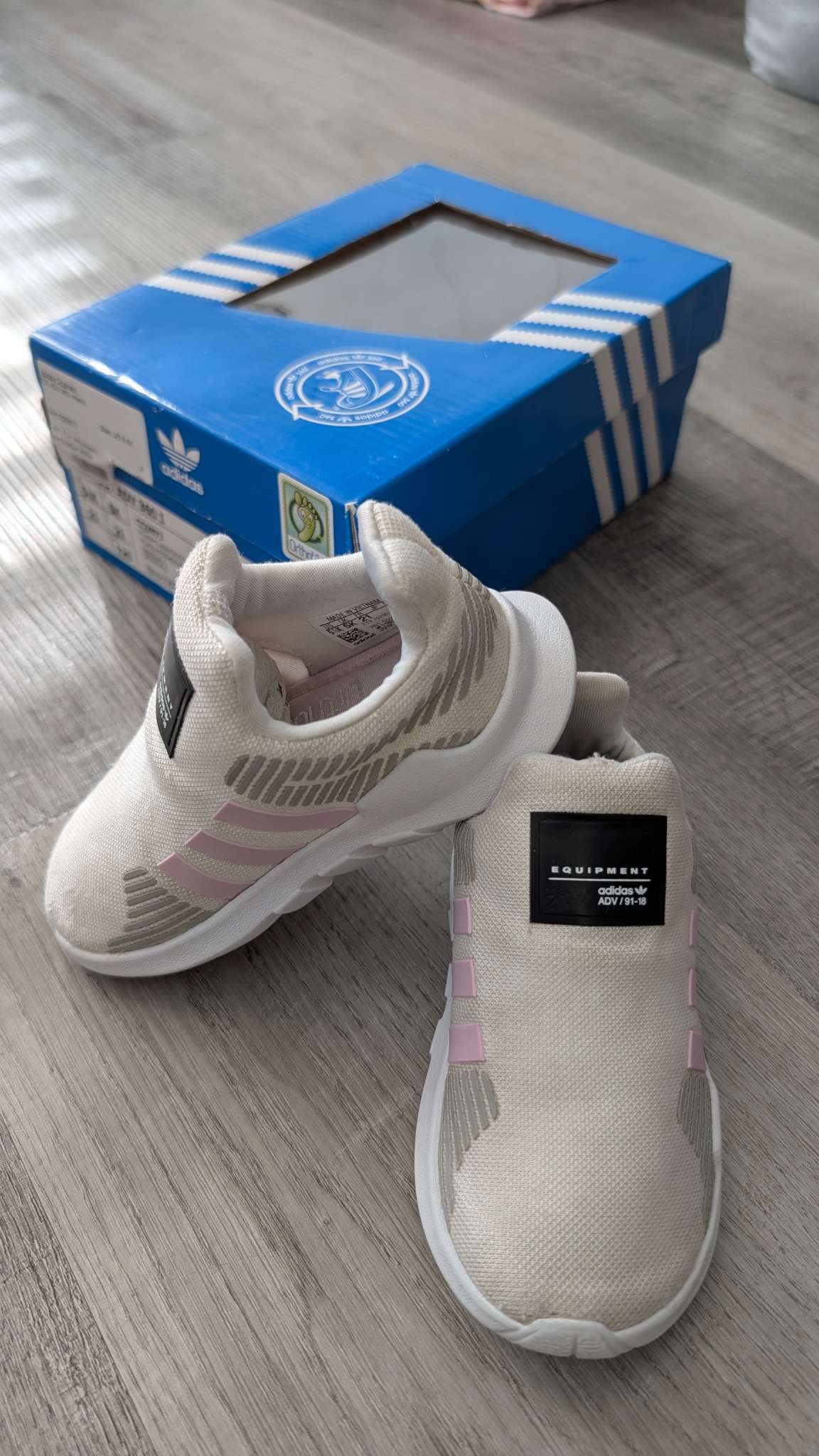 Adidas Orthopedic Shoes Size 5 (21), Shoes 5 (Walkers:12-24 mth)