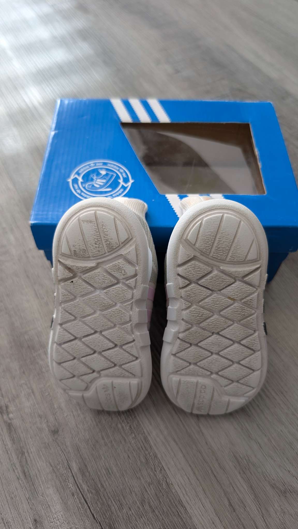 Adidas Orthopedic Shoes Size 5 (21), Shoes 5 (Walkers:12-24 mth)